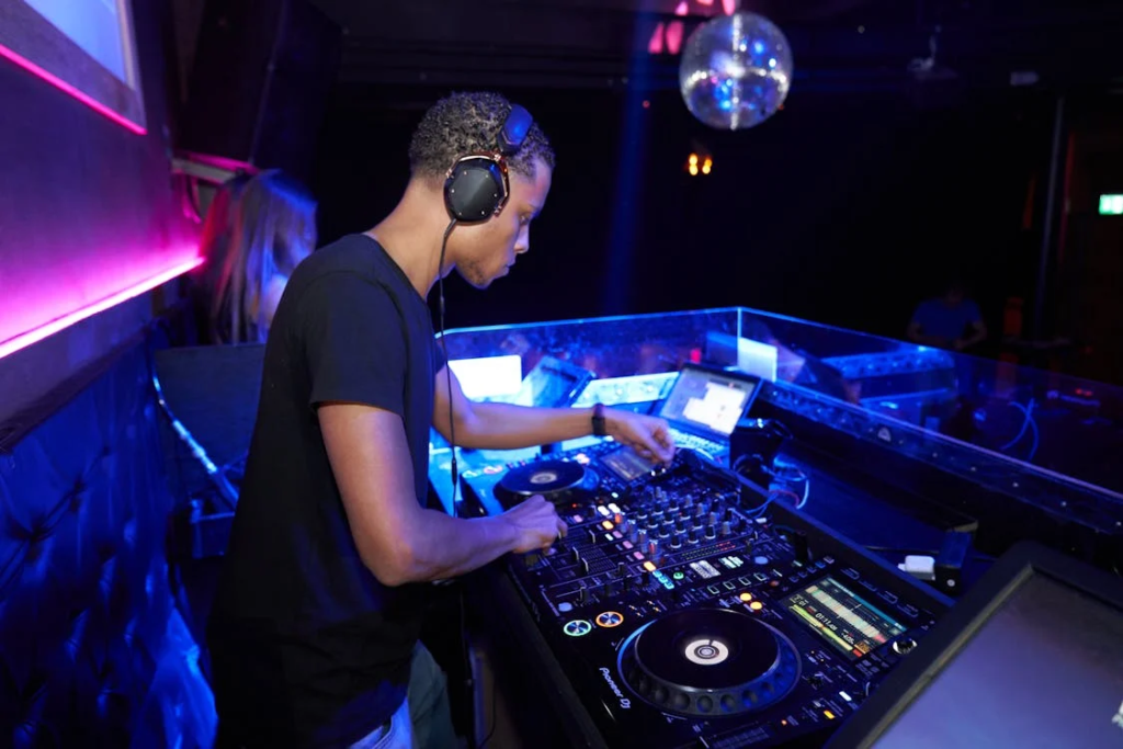 A formally dressed DJ at a corporate event